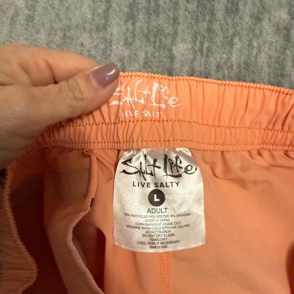 Salt Life Peach Women's Athletic Shorts NWOT - Picture 3 of 5